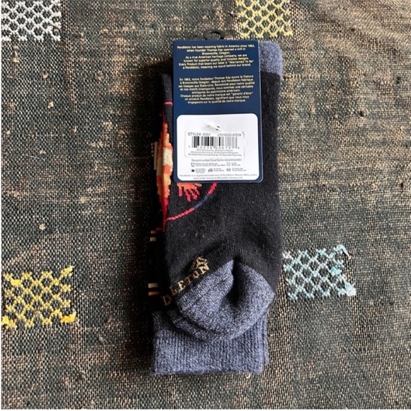 Pendleton Socks - Picture 3 of 5